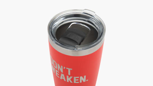 YETI Rambler - 20oz Duracoat - Corp Red | Rogue Fitness